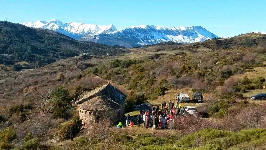 Apartamentos Turisticos Batlle Laspaúles Dış mekan fotoğraf