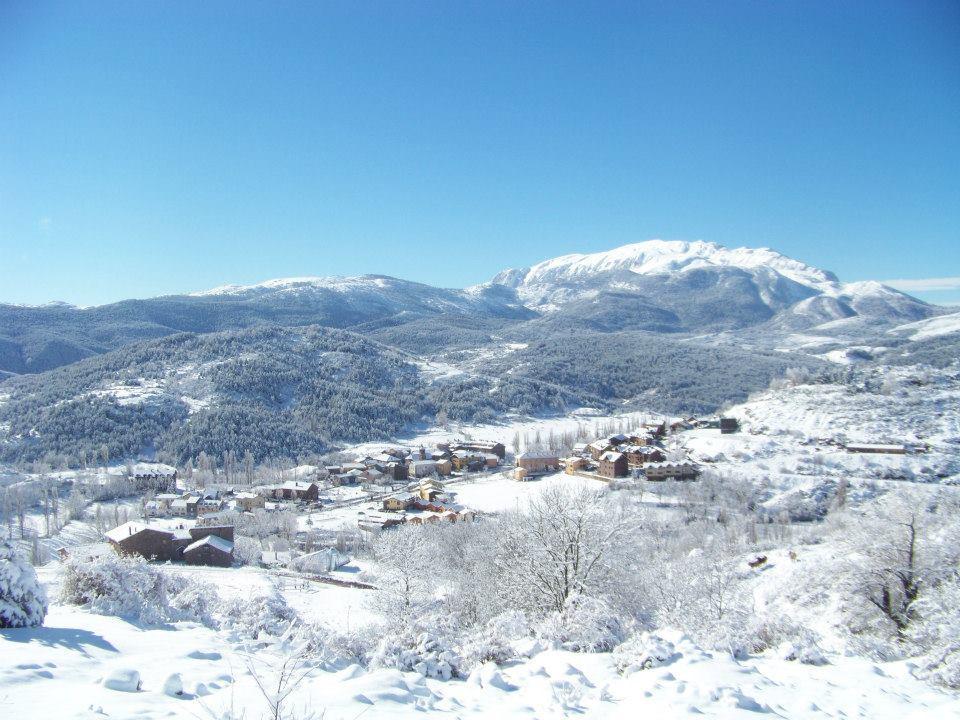 Apartamentos Turisticos Batlle Laspaúles Dış mekan fotoğraf